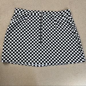 SHEIN Plus Checkerboard Half Zip Ring Decor Skirt - Size 3XL